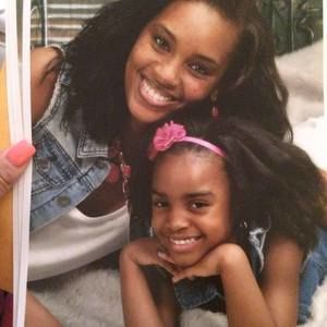 Meet your Posher, Whitney